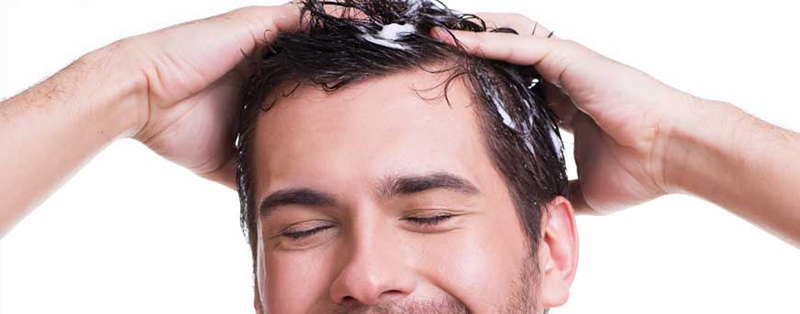 Massage da đầu trong 2 - 3 phút